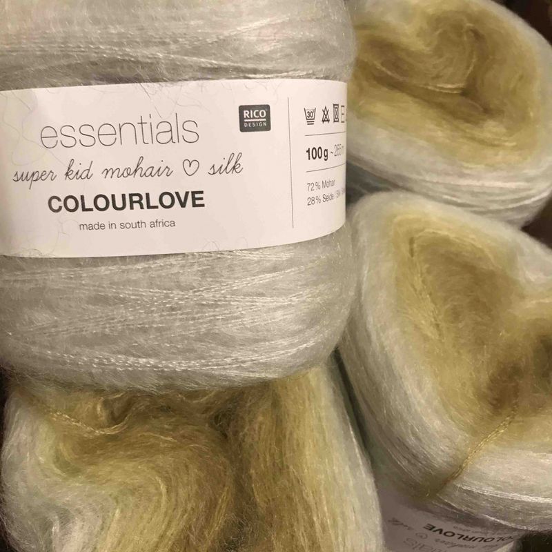 Essentials Super Kid Mohair - Loves Silk Colourlove