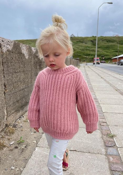 Hovedbilde September Sweater Junior - oppskrift