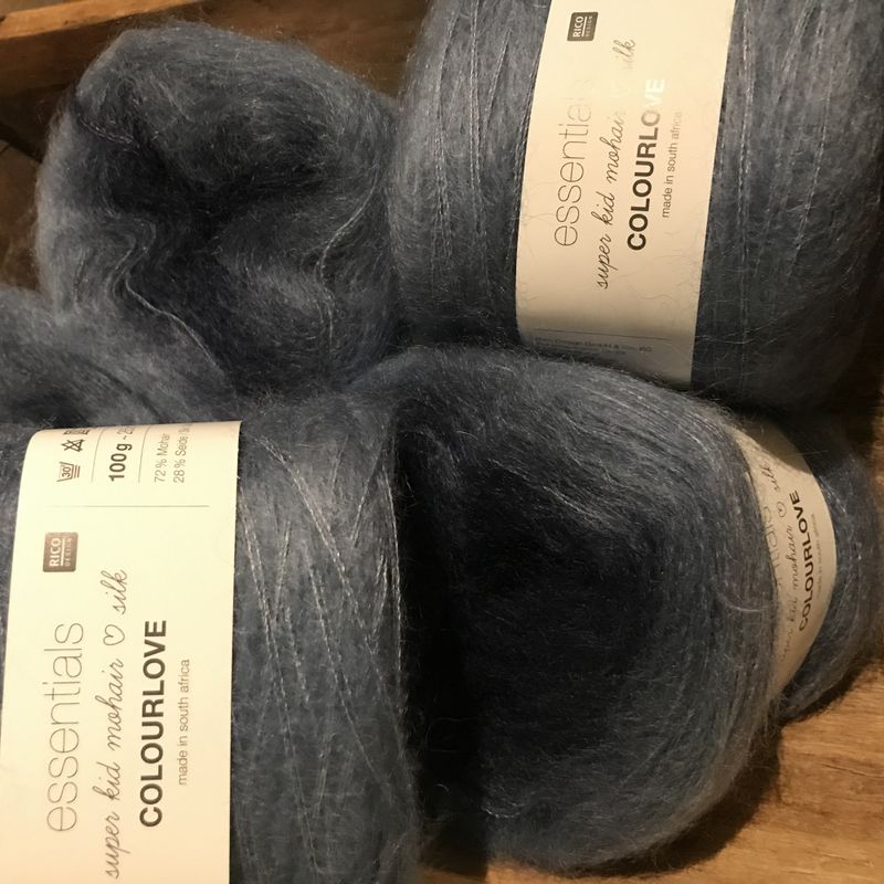 Essentials Super Kid Mohair - Loves Silk Colourlove